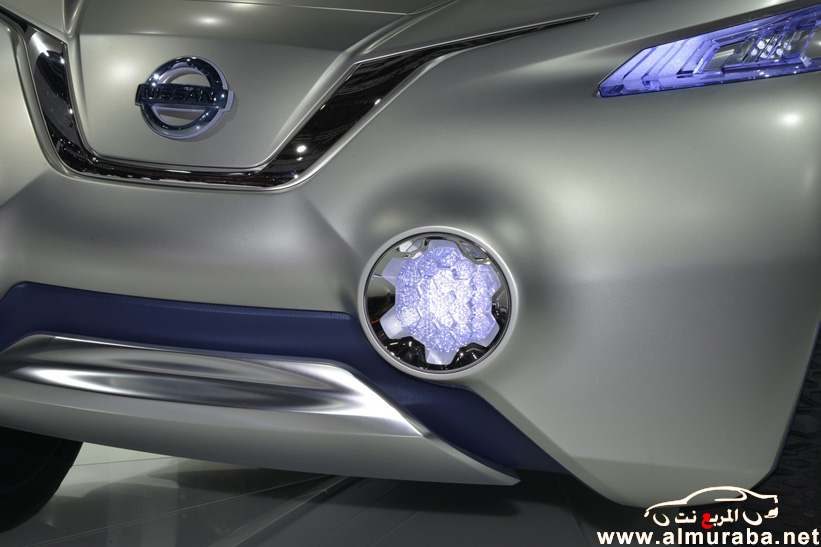 نيسان تيرا 2013 تكشف نفسها في معرض باريس وتعمل بخلايا الطاقة الهيدروجينية Nissan TeRRa 21